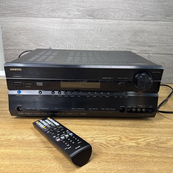 Onkyo TX SR705 7.1 Channel 700 Watt Receiver With Remote Bundle - Picture 1 of 13